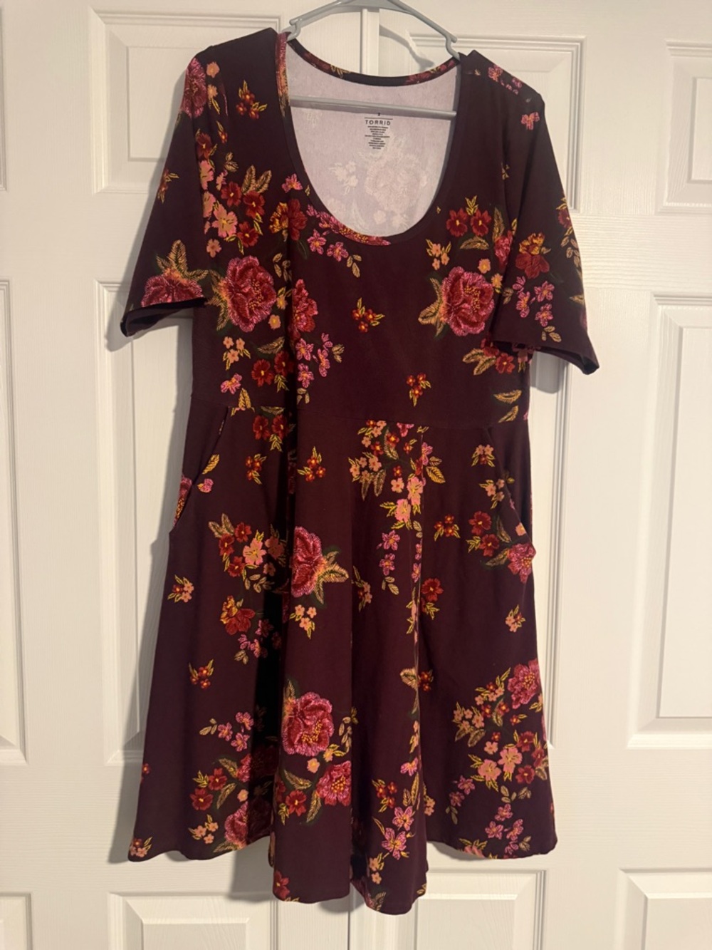 Torrid Floral Mini Dress w/ Pockets | Size 2 | Burgundy Skater Dress Cottagecore